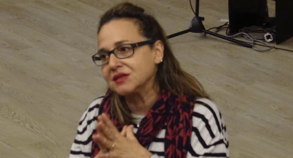 Τζέλα Παυλάκου: Δείτε πώς είναι σήμερα η γνωστή παρουσιάστρια απο το δελτίο ειδήσεων