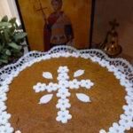 Φανουρόπιτα με ζαχαρόπαστα