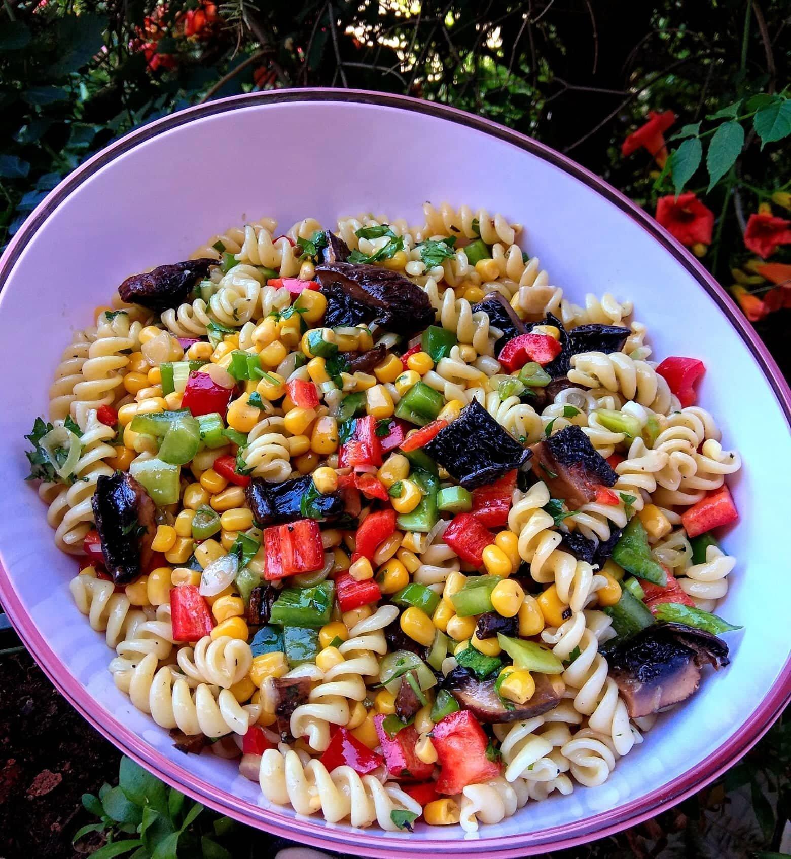 Vegan Μακαρονοσαλάτα για τον Δεκαπενταύγουστο