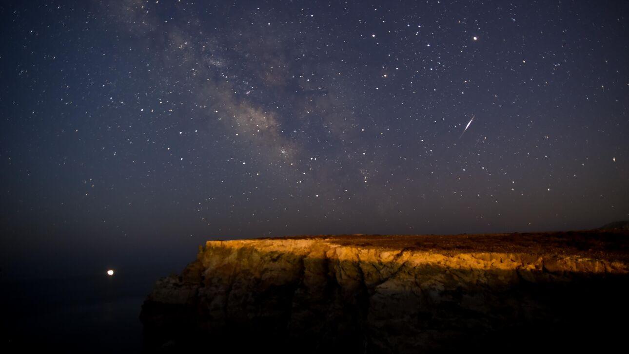 Περσείδες 2022: Σηκώστε τα μάτια ψηλά – Σήμερα και αύριο η Aυγουστιάτικη βροχή των αστεριών