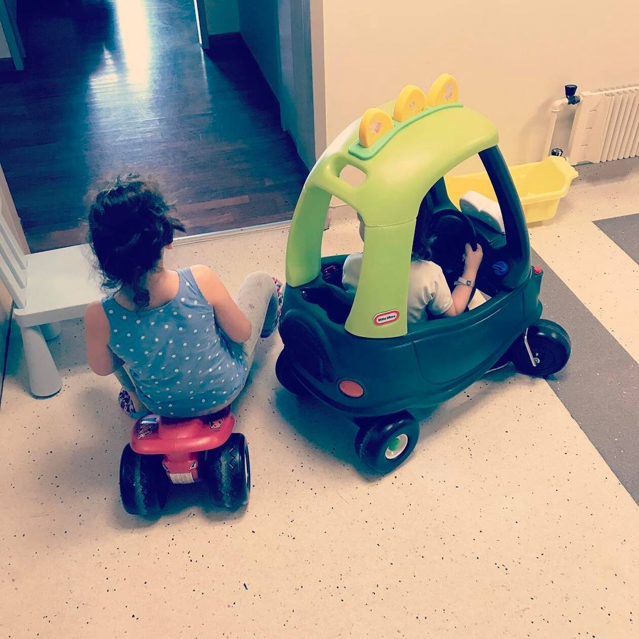 Χρήστος Δάντης: Δείτε το rock σπίτι του στη Γλυφάδα