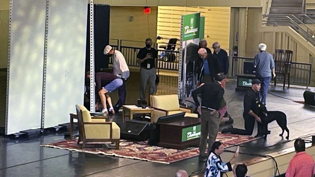 ΣΟΚ: Γνωστός συγγραφέας δέχτηκε 15 μαχαιριές αλλά είχε σφυγμό