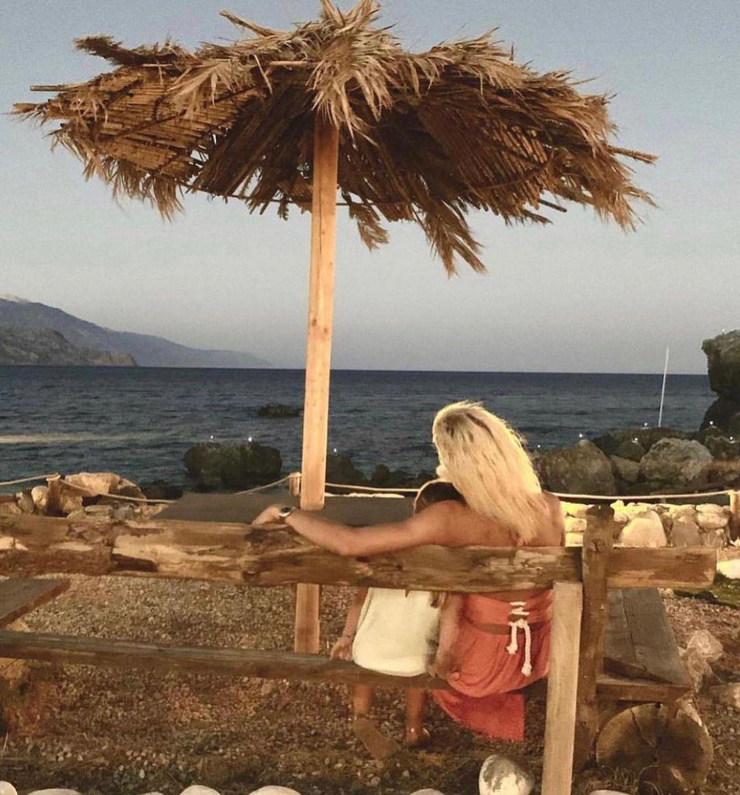 Ζέτα Δούκα: Οι όμορφες διακοπές και η οικογενειακή φωτογραφία