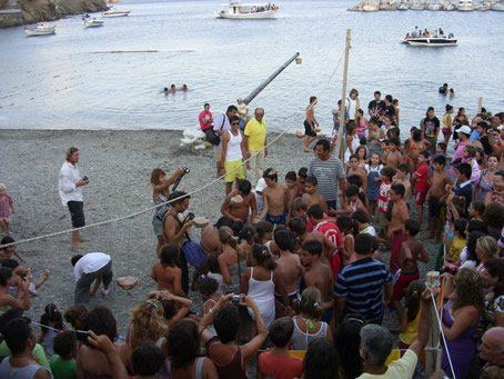 Δεκαπενταύγουστος 2022: Ολά τα περίεργα και άγνωστα έθιμα στην Ελλάδα