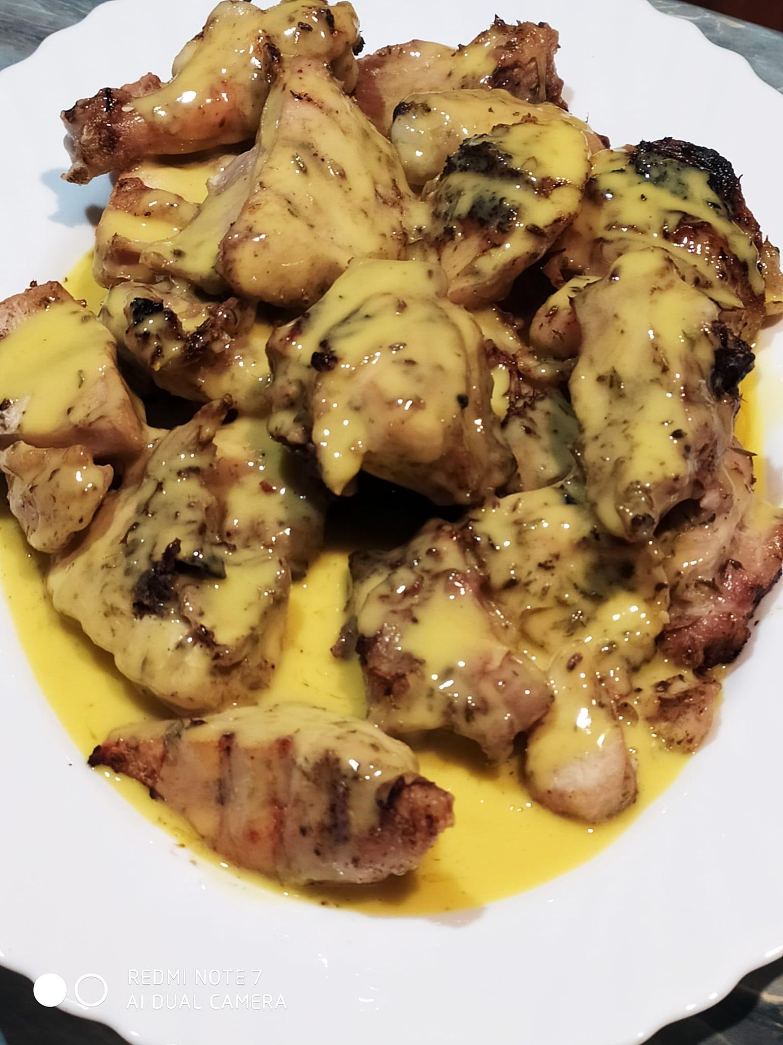 Δεκαπενταύγουστος: Πηχτή σως μουστάρδας για τα κρεατικά σας