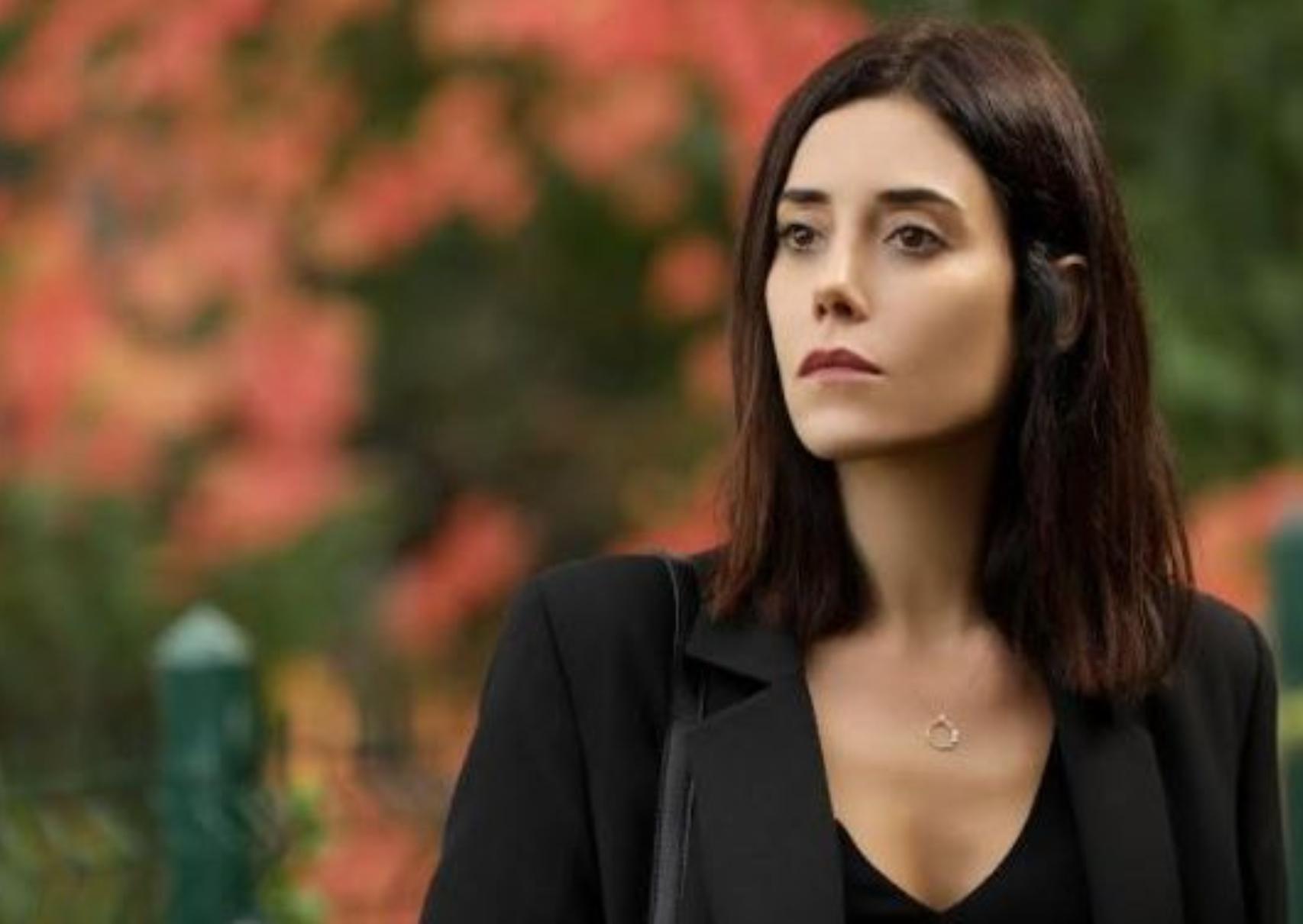 Άπιστος επόμενα επεισόδια : 74 , 75 , 76 , 77 , 78 , 79 , 80 , 81 , 82