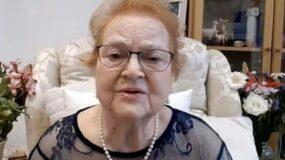 Σοκ : Νεκρή γυναίκα μίλησε στην κηδεία της και απάντησε σε ερωτήσεις των συγγενών της (video)