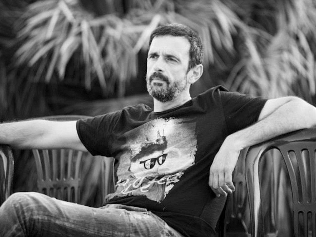 Μαύρο ρόδο : Υπόθεση και Πρωταγωνιστές