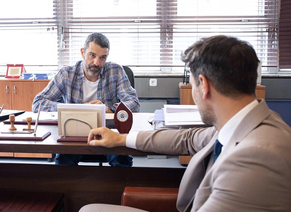 Παγιδευμένοι: Ένας έρωτας, ένας φόνος και πολλά ερωτηματικά