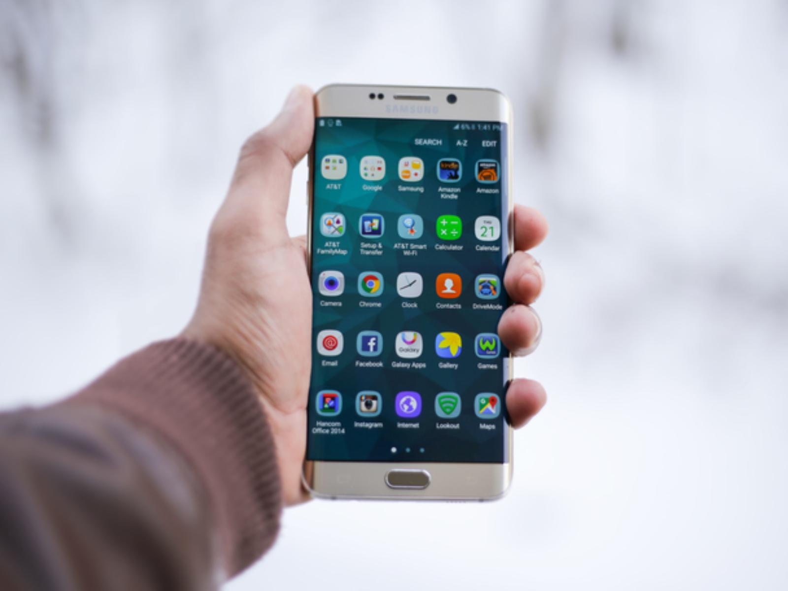 Προσοχή: Οι 35 εφαρμογές που πρέπει να διαγράψετε άμεσα απο το κινητό σας