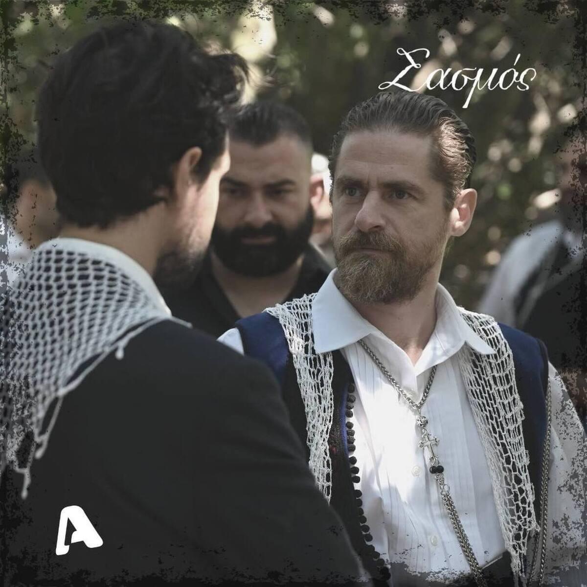 Δημήτρης Λάλος: Κάνει κατακόρυφο και τρελαίνει τους followers του – Η φώτο του έγινε viral