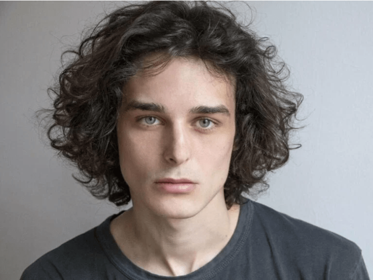 Μαύρο Ρόδο: Η γυναίκα που κλέβει την καρδιά του Γιάννη Κουκουράκη