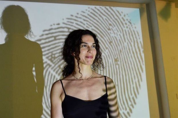 Μαύρο Ρόδο: Η γυναίκα που κλέβει την καρδιά του Γιάννη Κουκουράκη