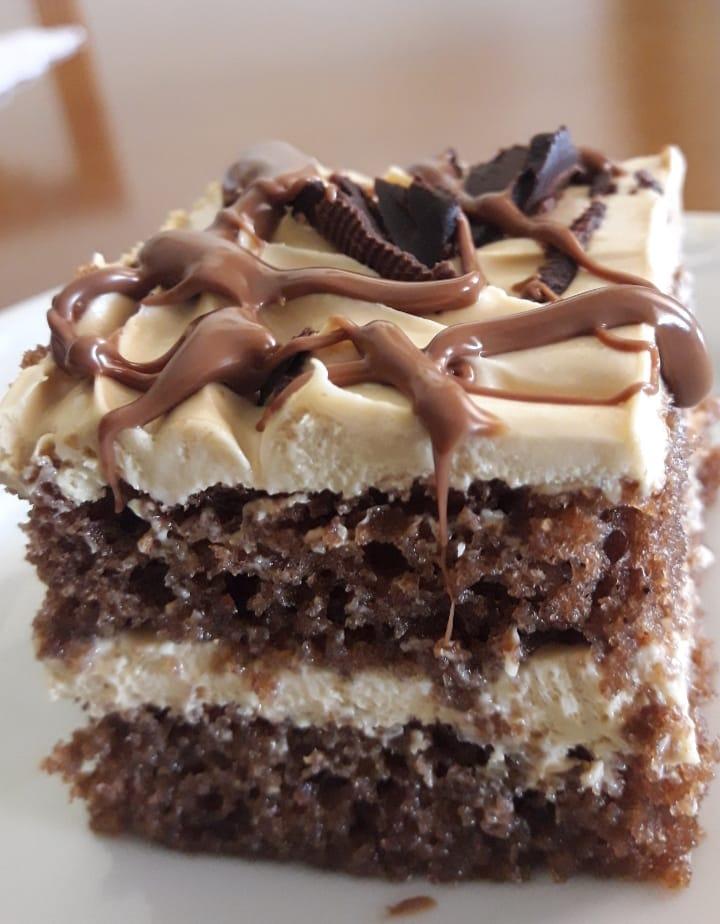 συνταγή-για-τούρτα-με-απλά υλικά-