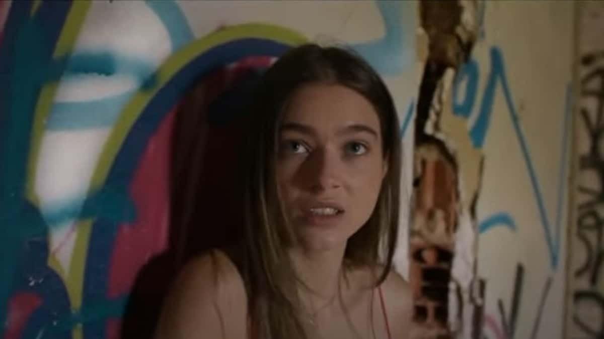 Κάνε ότι κοιμάσαι: Η υπόθεση της σειράς