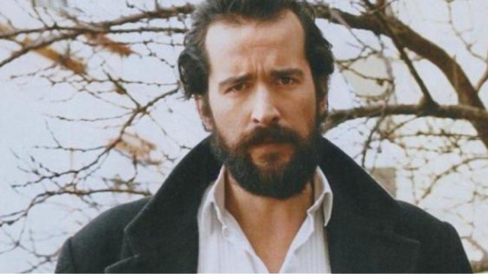 Μια νύχτα του Αύγουστου: Ο απόηχος μιας γυναικοκτονίας και τα μυστικά