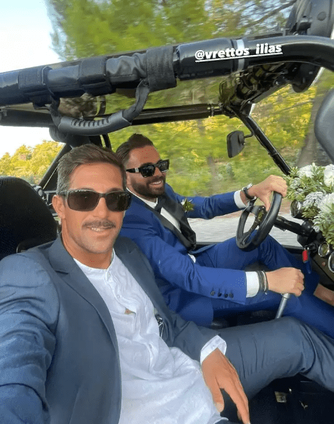 Ηλίας Βρεττός – Αναστασία Δεληγιάννη: Οι φωτογραφίες απο τον γάμο τους