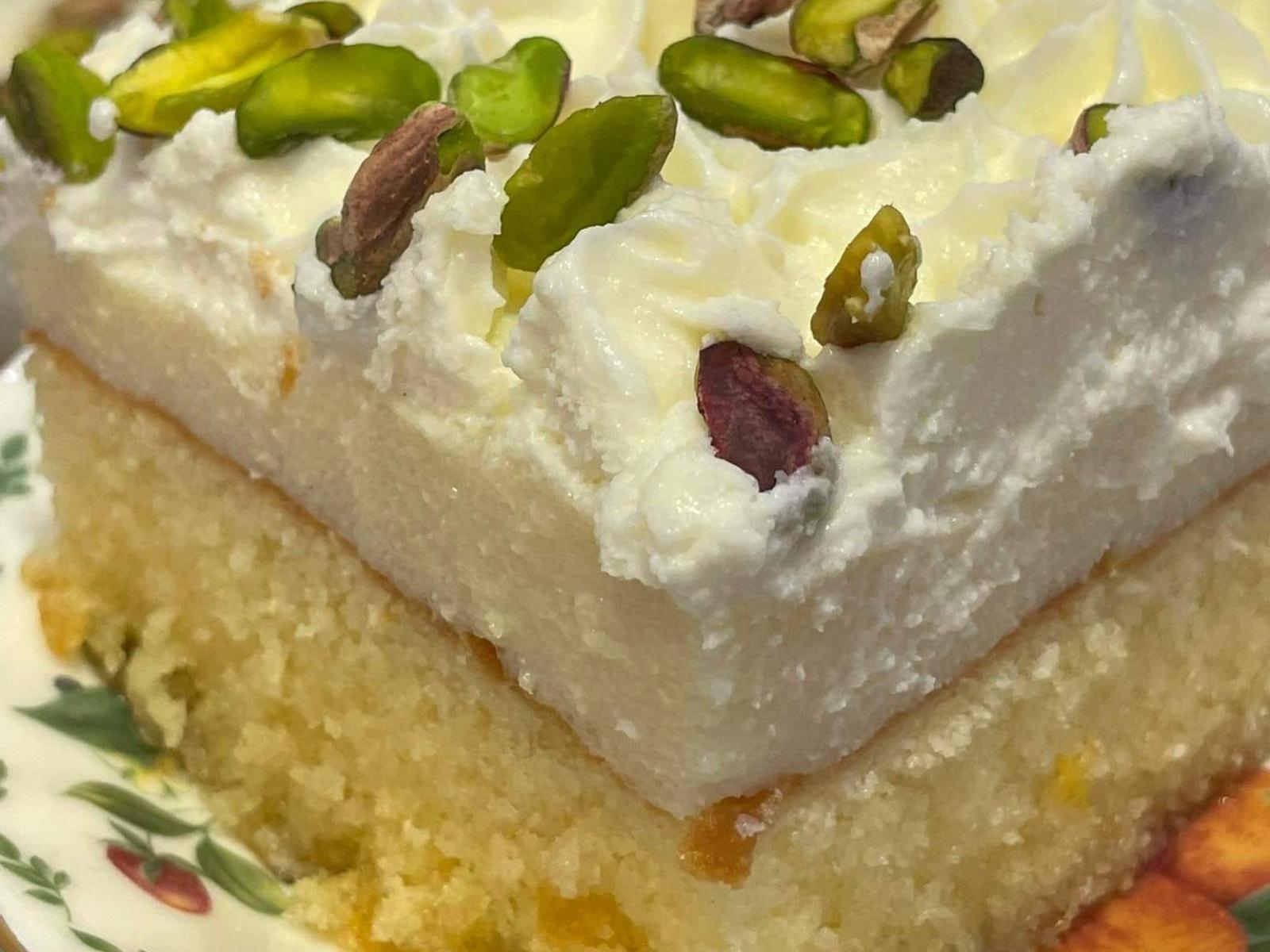 συνταγή-για-βυζαντινό-με-κρέμα-και-σαντιγί-