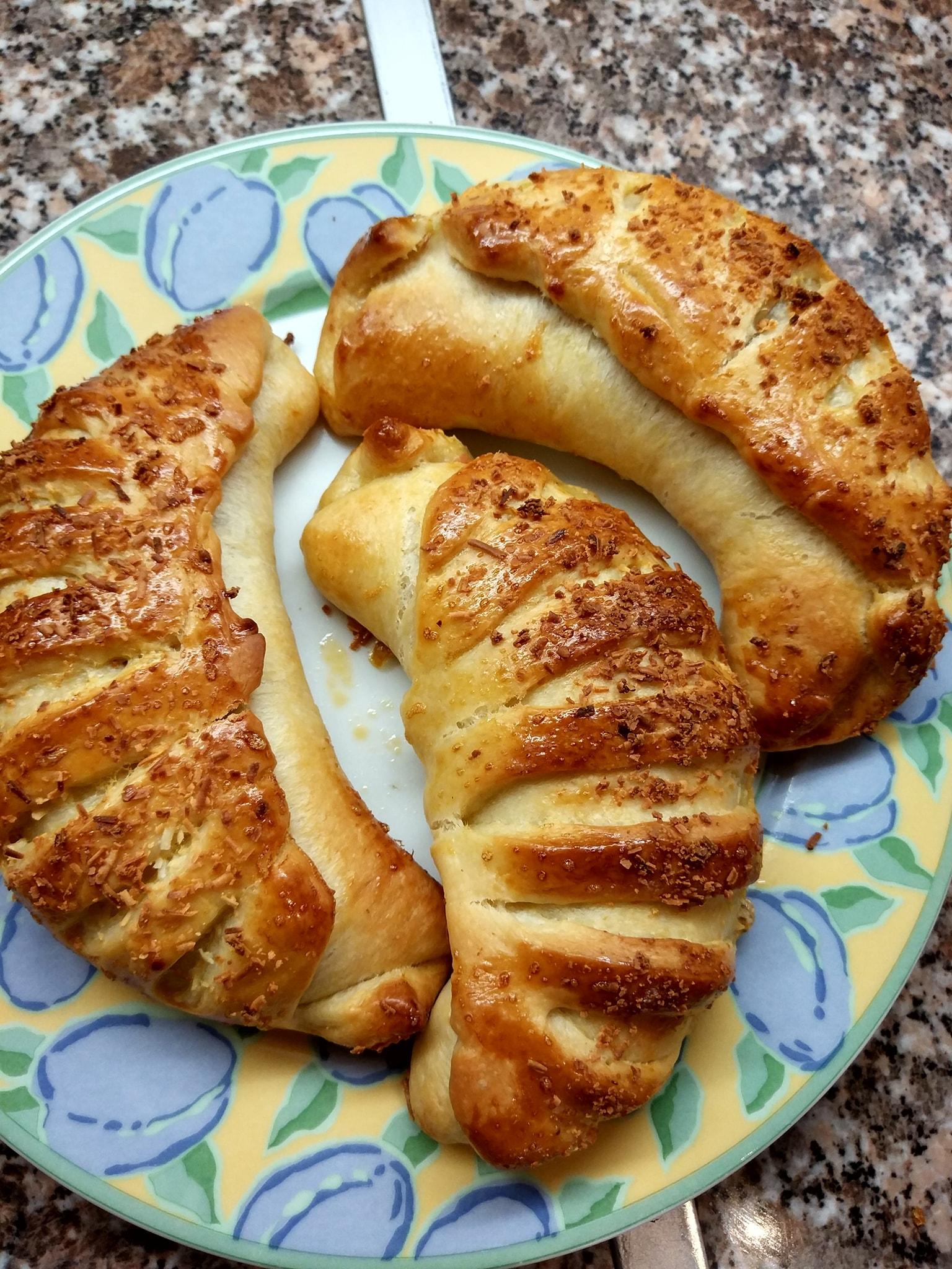 ατσμά-με-γέμιση-πίτσα-για-σχολικό κολατσιό-συνταγή-