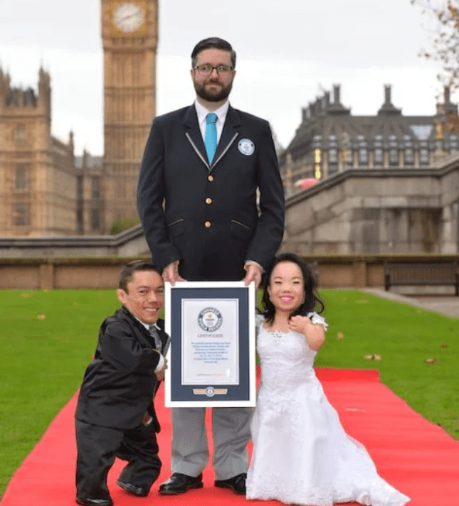 Το πιο κοντό ζευγάρι: Εκείνη 92 εκατοστά και εκείνος 89