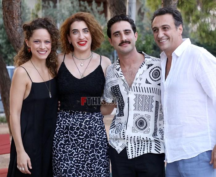 Βαγγέλης και Έλενα Αλεξανδρή : Βάφτισαν το γιο τους και οι ηθοποιοί των Άγριων Μελισσών ήταν εκει