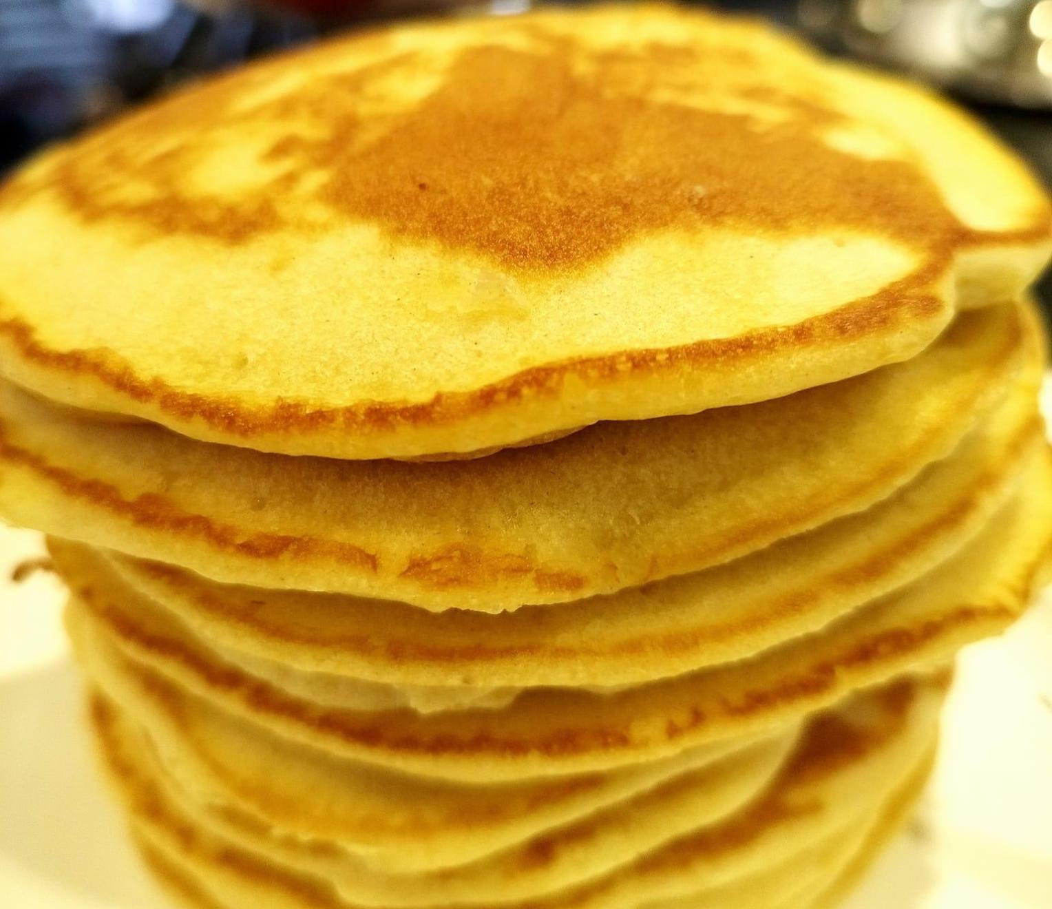Pancakes χωρίς αυγά και χωρίς γάλα Pancakes χωρίς αυγά και χωρίς γάλα