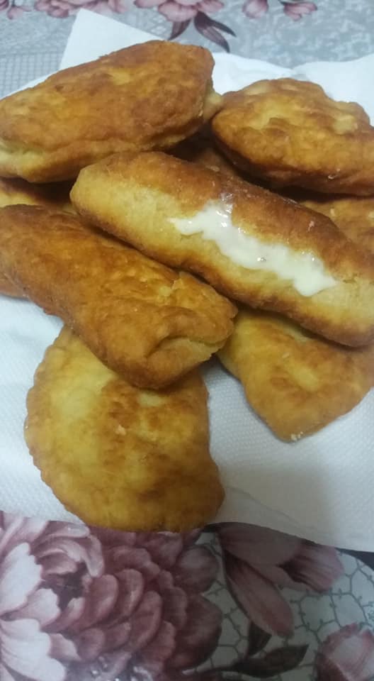 τηγανίτες-με-τυρί-και-γκούντα-συνταγή-