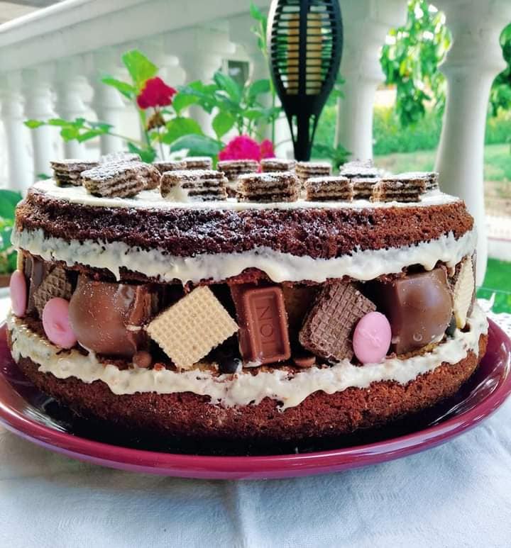 συνταγή-για-γεμιστό-σοκολατένιο κέικ-