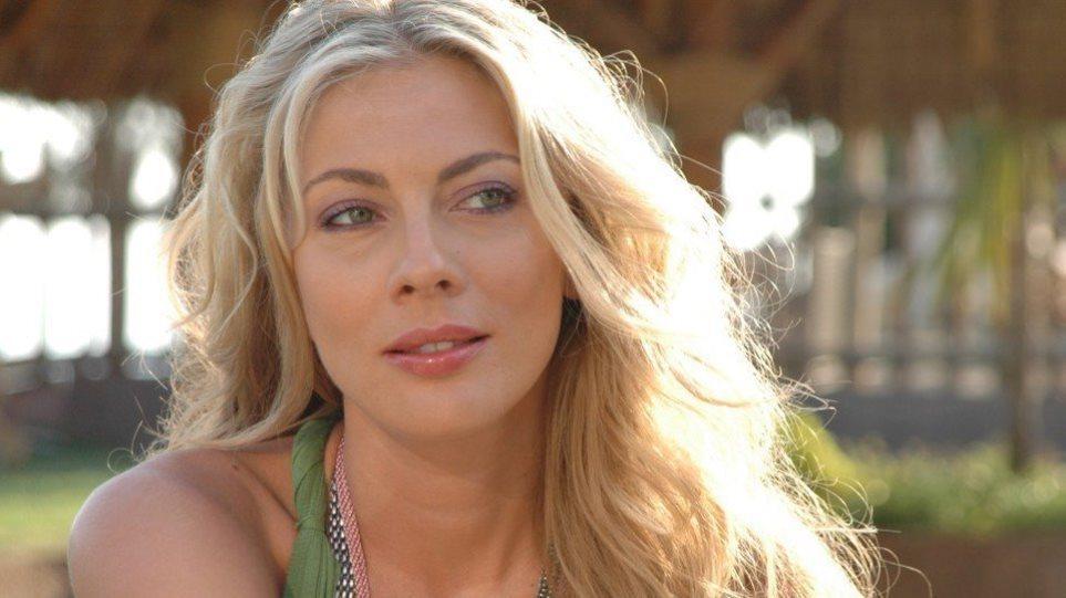 Σμαράγδα-Καρύδη