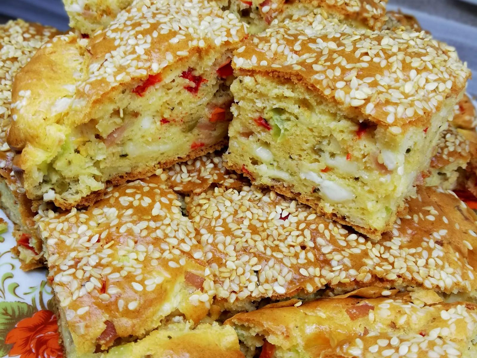 αλμυρό κέικ-με-φέτα-και-πιπεριές-συνταγή- αλμυρό κέικ-με-φέτα-και-πιπεριές-συνταγή-