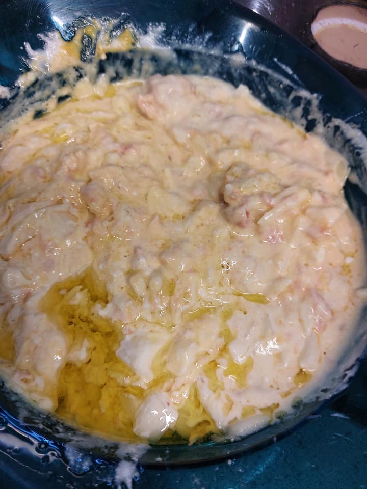 συνταγή-για-πατατοσαλάτα-με-σώς γιαουρτιού-