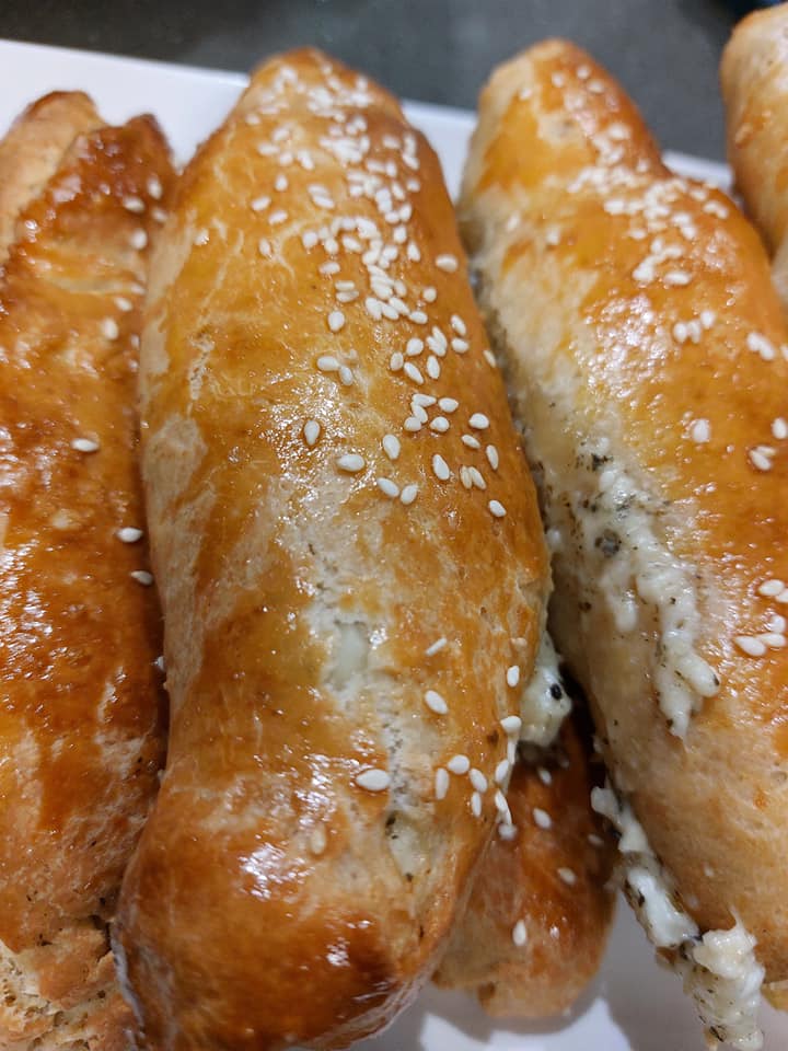 πίτες-με-χαλούμι-συνταγή-