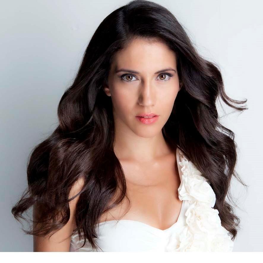 Η Γη της Ελιάς: Ποιος Δημοσθένης; Ο γιος και η κόρη του τον ξεπερνάνε