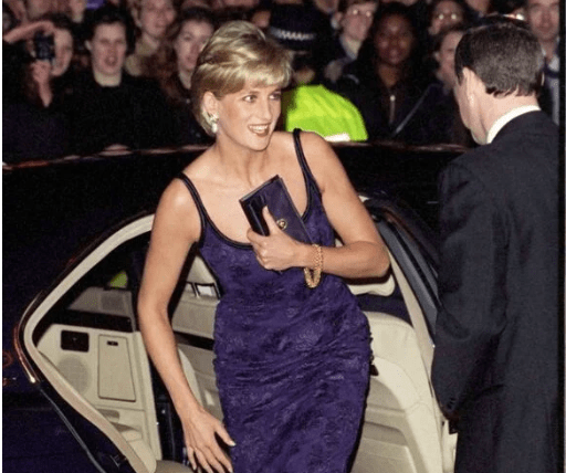 Πριγκίπισσα Νταϊάνα: Κάνεις δεν το περίμενε – Αυτός είναι ο λόγος που κρατούσε πάντα μικρό τσαντάκι