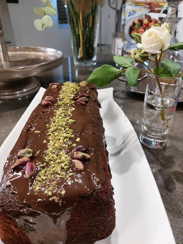 συνταγή-για-σοκολατένιο κέικ-χωρίς ζάχαρη-