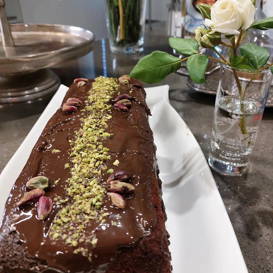 συνταγή-για-σοκολατένιο κέικ-χωρίς ζάχαρη-