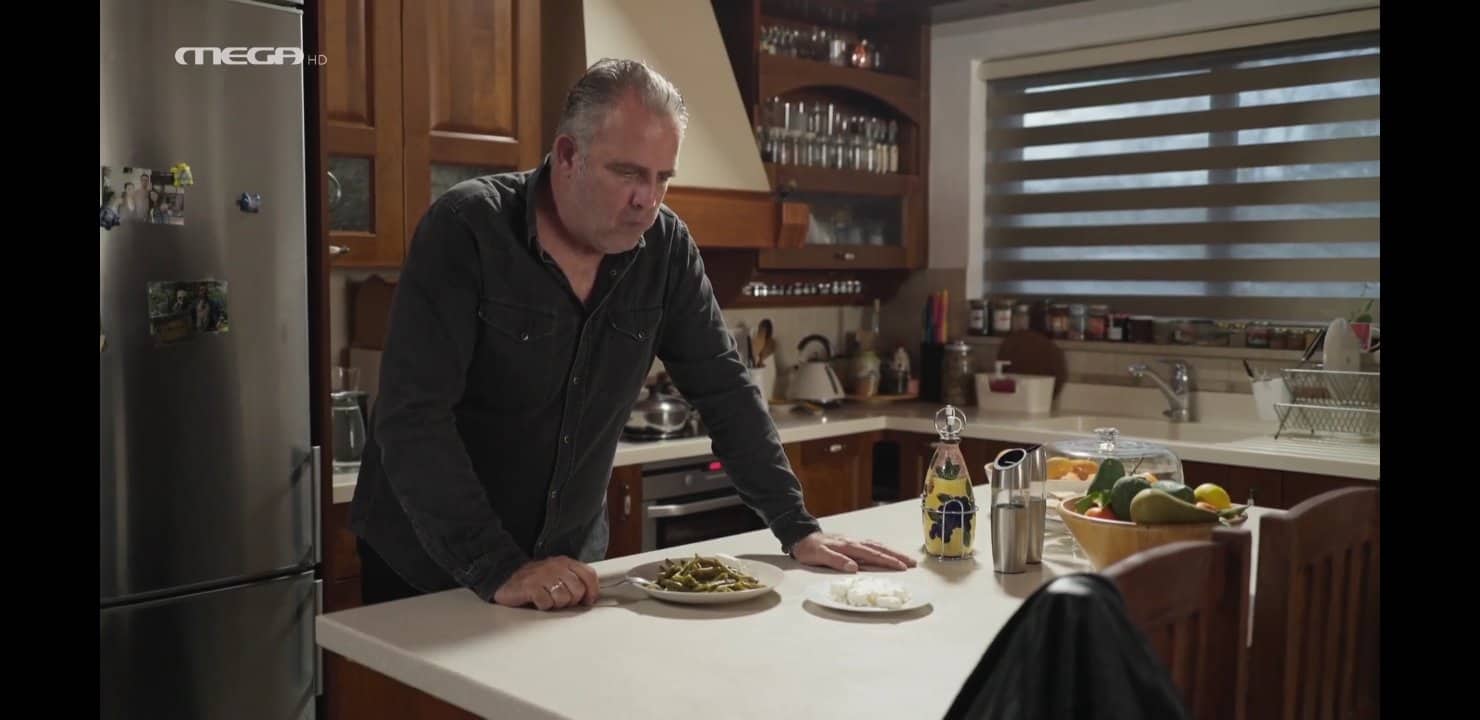 Η Γη της Ελιάς-Στάθης- Η Γη της Ελιάς-Στάθης-