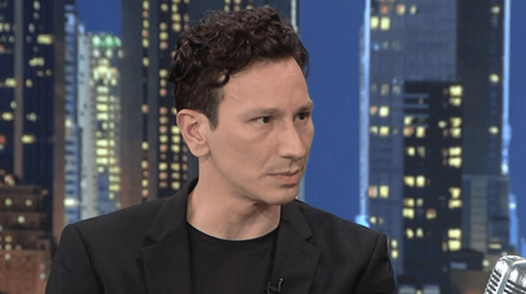 Ο Παράδεισος των Κυριών: Οι τρεις ταυτόχρονοι φόνοι που θα ανατρέψουν τα πάντα