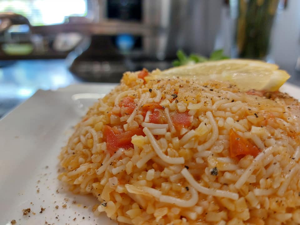 κυπριακό πιλάφι-με-πλιγούρι-συνταγή-