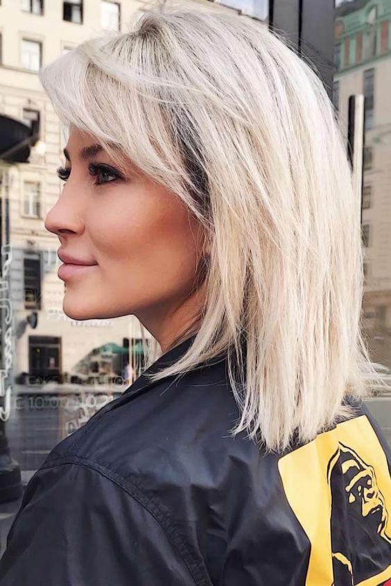 μακρύ-ξανθό-καρέ-σε-φιλαριστά μαλλιά-ιδέες-