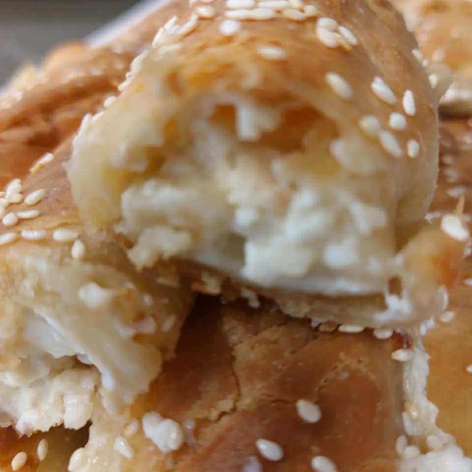 μπαστούνια-με-τυριά-και-μπεσαμέλ-συνταγή-