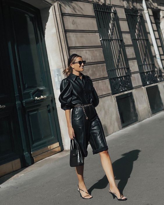 μαύρη culotte-από-δερματίνη-με-μαύρο τοπ-για-το-Χειμώνα 2023-ιδέες μαύρη culotte-από-δερματίνη-με-μαύρο τοπ-για-το-Χειμώνα 2023-ιδέες