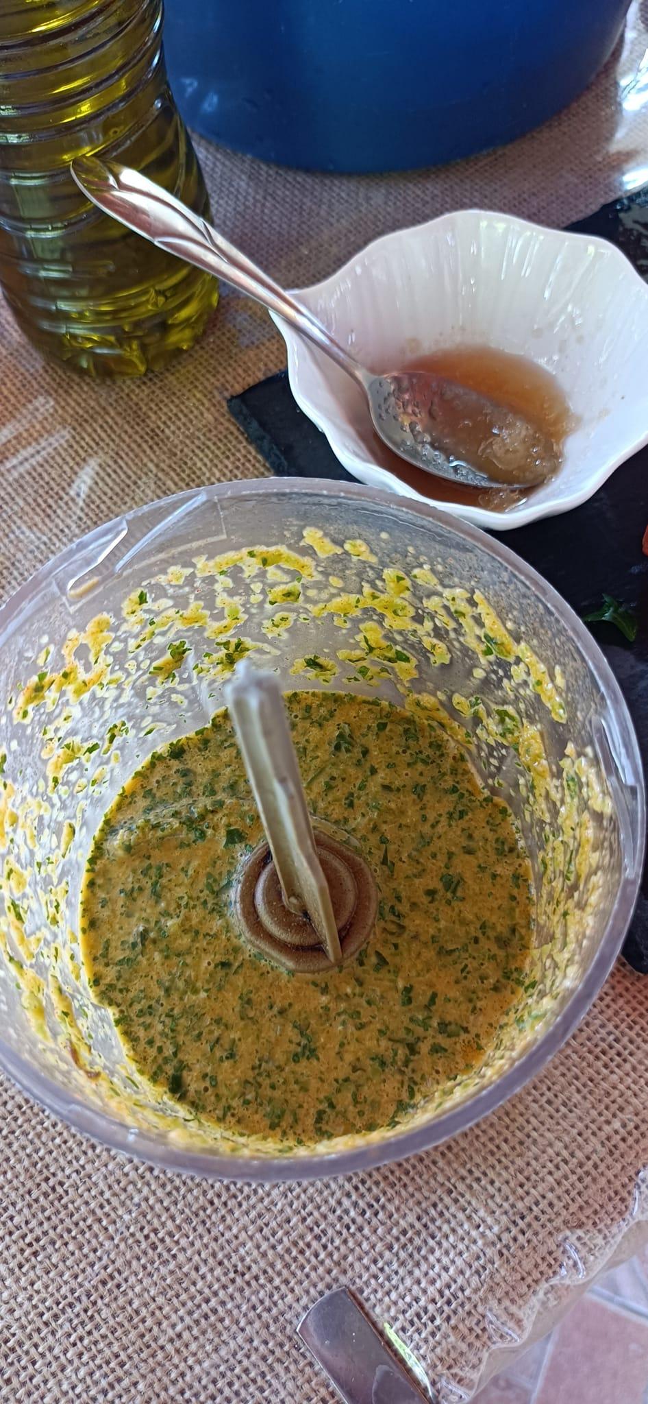 χωριάτικη σαλάτα-με-ντρέσινγκ- χωριάτικη σαλάτα-με-ντρέσινγκ-