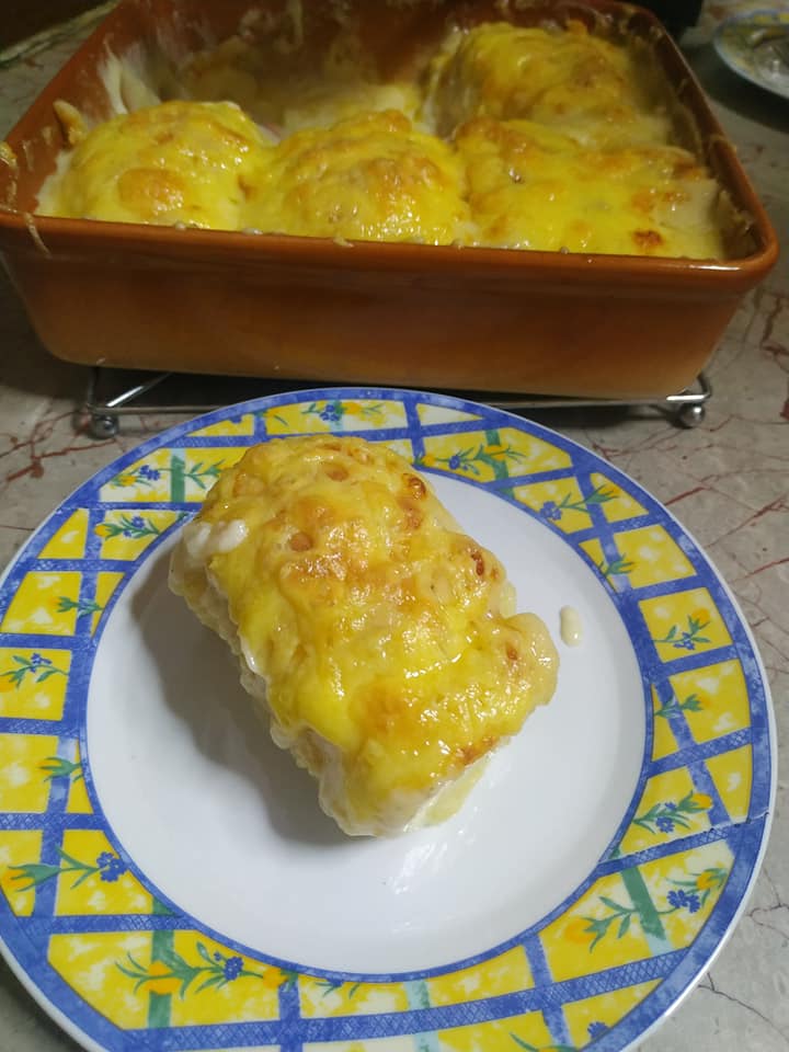 γεμιστές-πατάτες φούρνου-με-μπεσαμέλ-συνταγή-