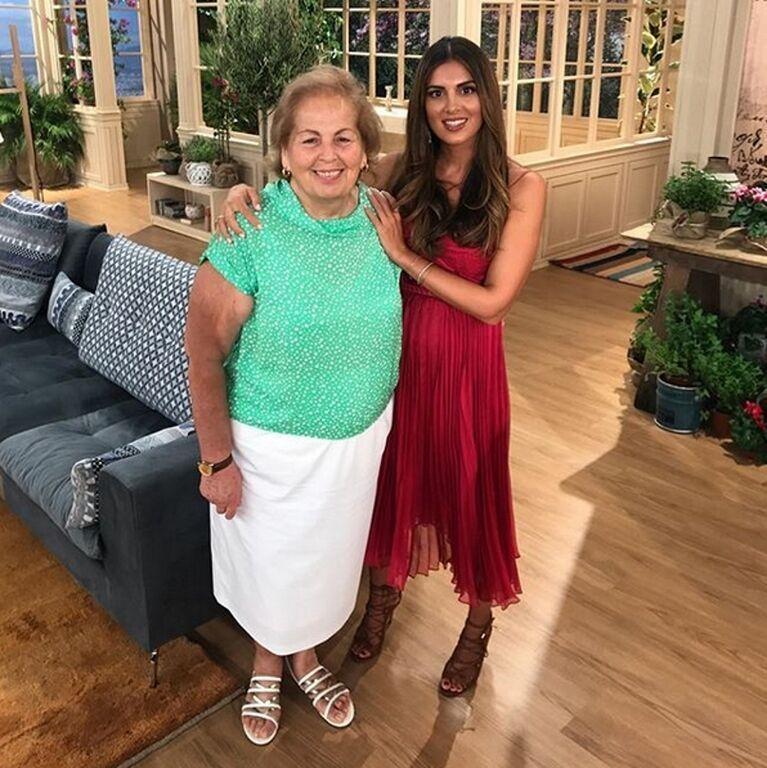 Σταματίνα Τσιμτσιλή: Δείτε την μητέρα της και την αδερφή της