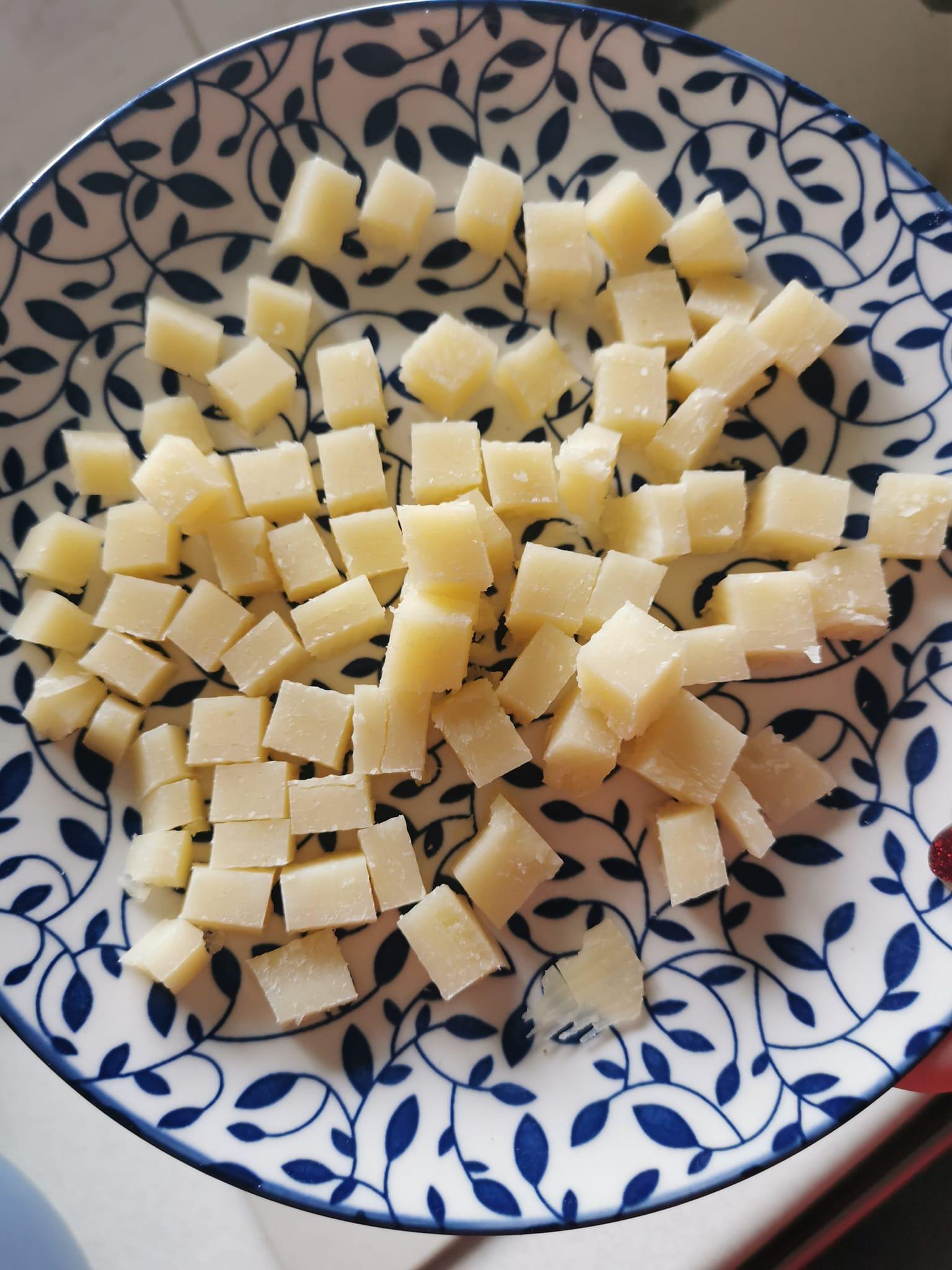 σαλάτα-μπρόκολο-με-σώς-συνταγή-