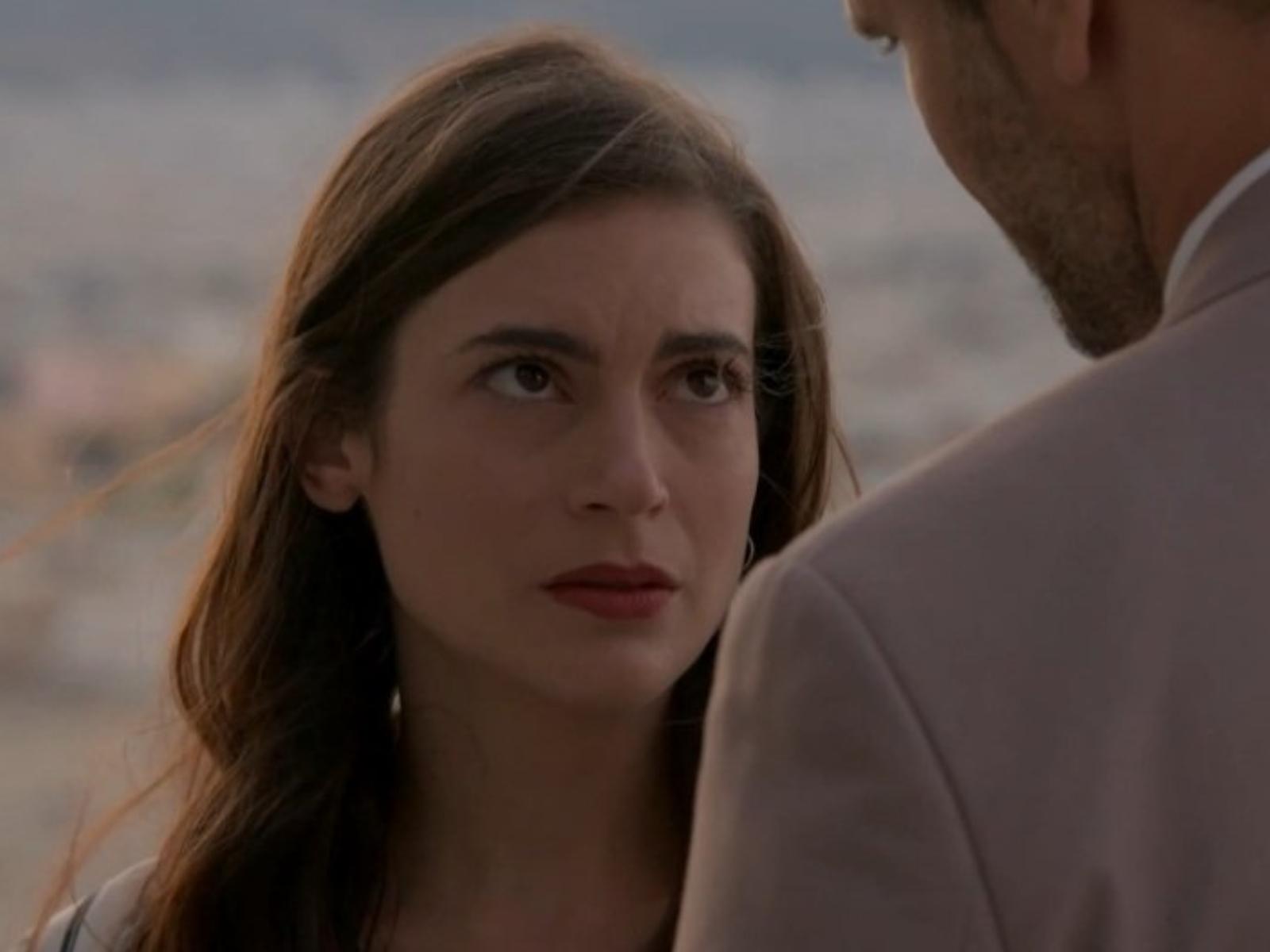 Παγιδευμένοι: Η Άννα βρίσκει το δολοφόνο της αδερφής της και εκδικείται