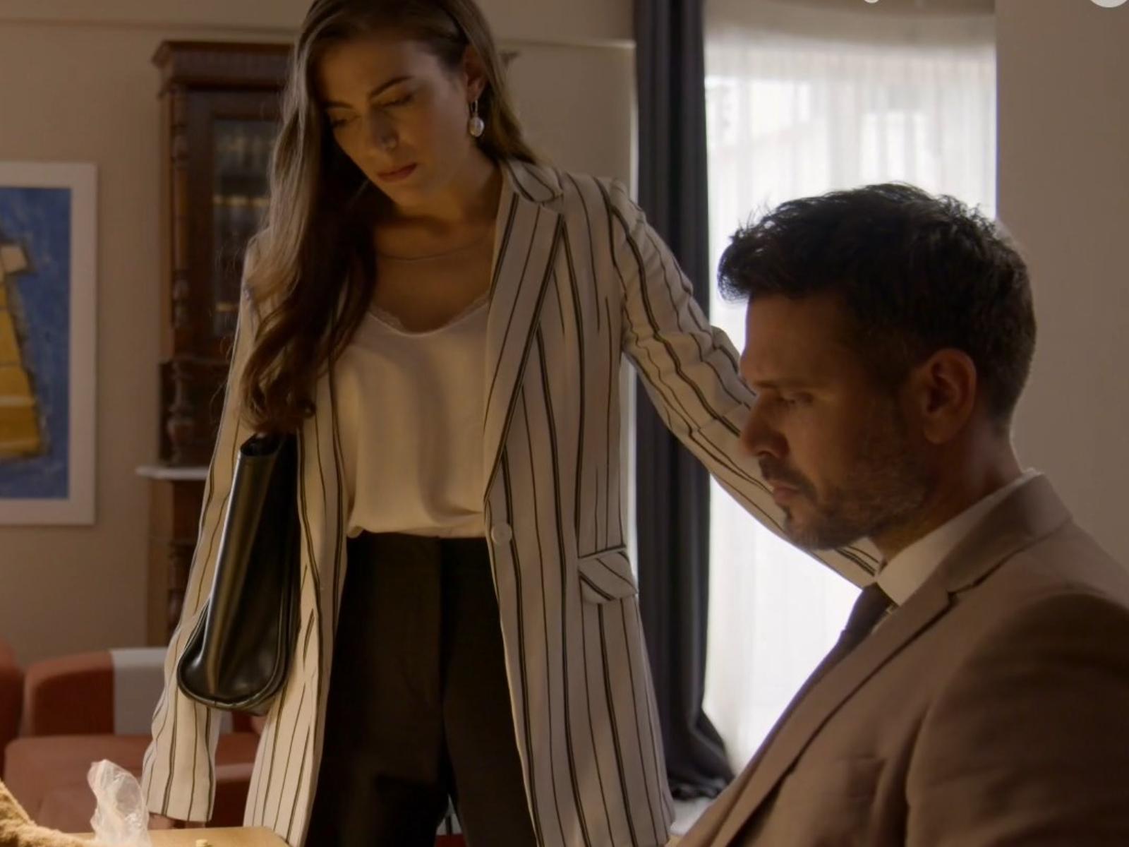 Παγιδευμένοι: Ο Θοδωρής σκοτώνει τον πατέρα της Άννας