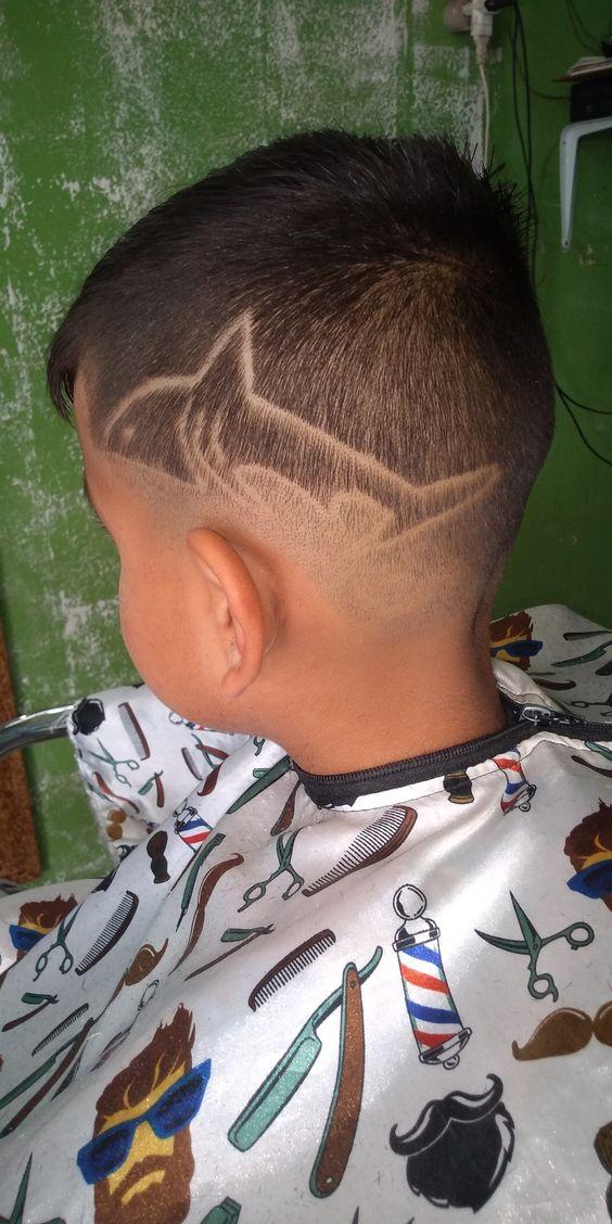 παιδικό-κούρεμα-για-αγόρι-με-καρχαρία-ιδέες-