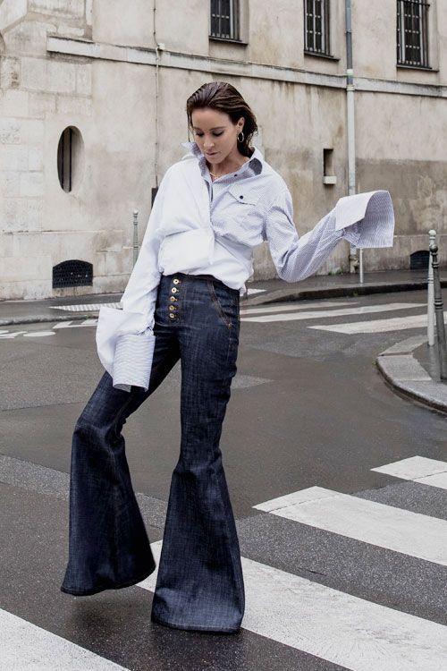 ιδέες-με-flared jeans-τον-Χειμώνα 2023-τάσεις-